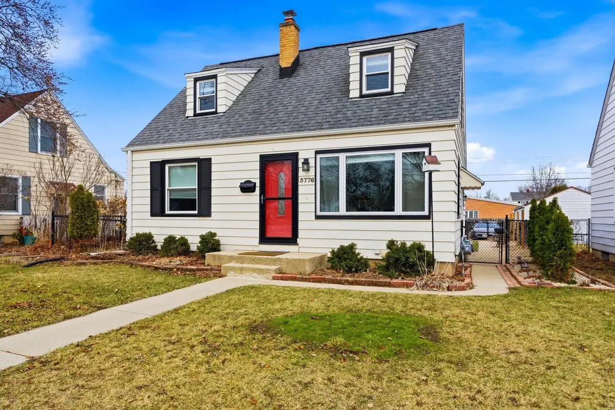 3776 N 98th STREET, Milwaukee, WI 53222 - #1