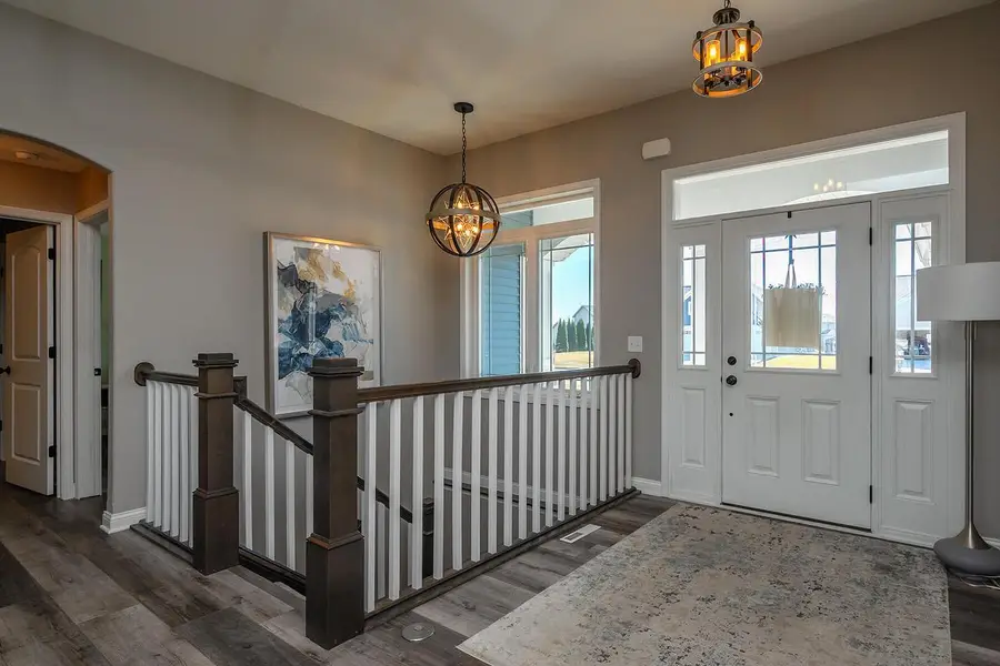 738 Willow Bend DRIVE, Waterford, WI 53185 - #2