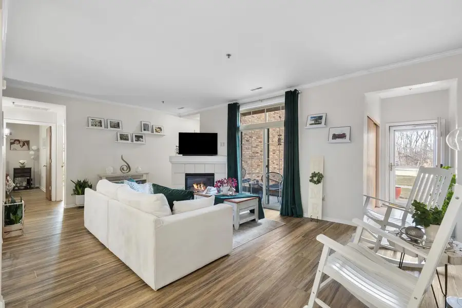 435 W Aspen DRIVE #18, Oak Creek, WI 53154 - #2