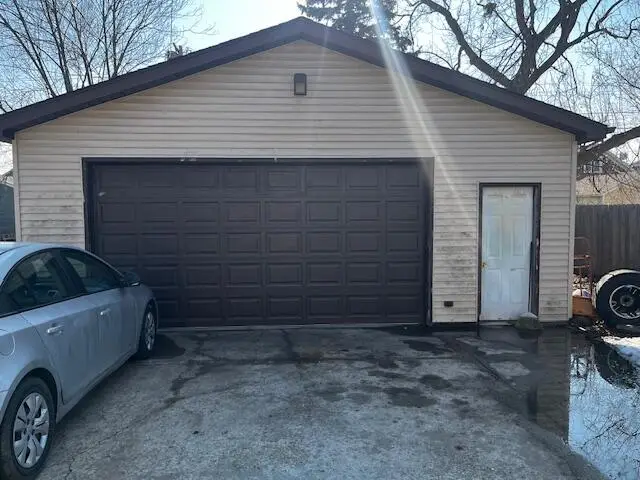 2425 20th STREET #2427, Racine, WI 53403 - #2