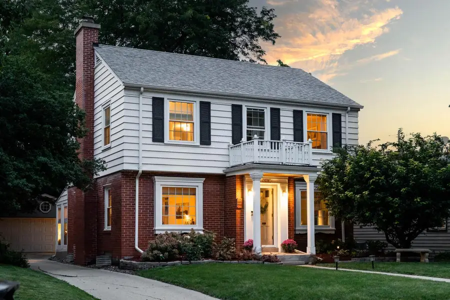 6590 W Hadley STREET, Milwaukee, WI 53210 - #2