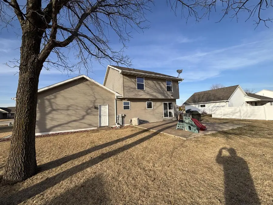 1843 SANDY SPRINGS ROAD, De Pere, WI 54115 - #2