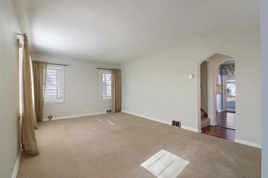 4320 Wilson ROAD, Kenosha, WI 53142 - #3