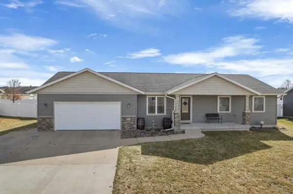 2021 Cedarwood AVENUE, Sparta, WI 54656