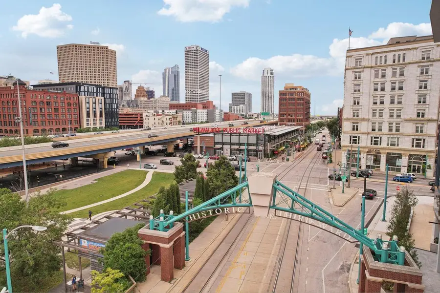 102 N Water STREET #701, Milwaukee, WI 53202 - #2