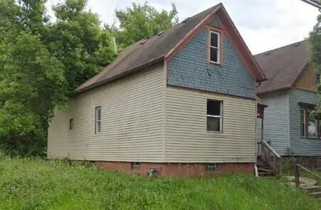 2040 N 24th PLACE, Milwaukee, WI 53205 - #1