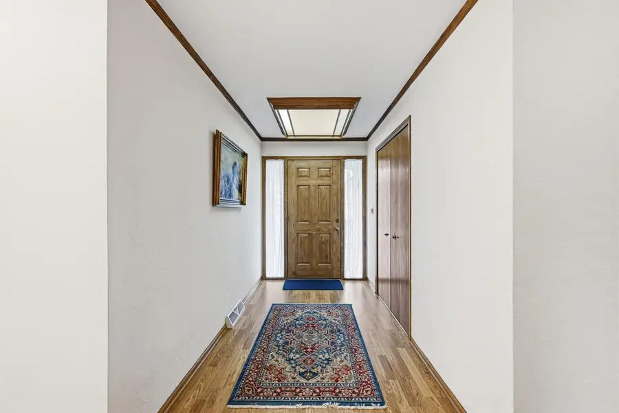 1045 Lansdowne COURT, Brookfield, WI 53045 - #3