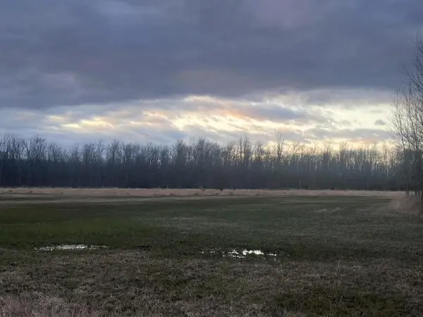 Lt3 VIRGINIA DRIVE, Manitowoc, WI 54220