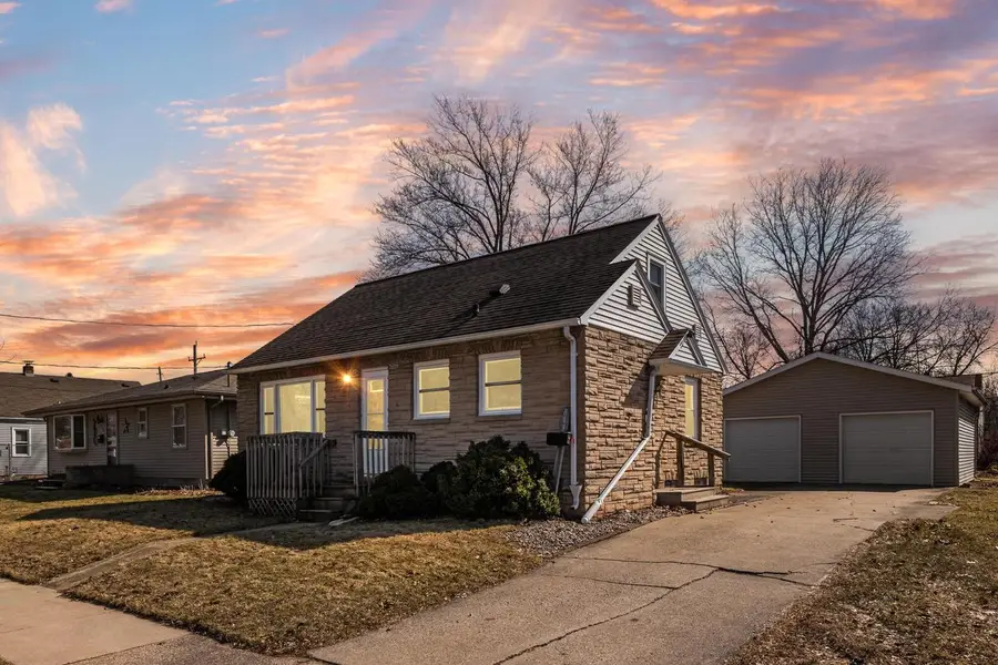 313 E Coolidge AVENUE, Appleton, WI 54915 - #2