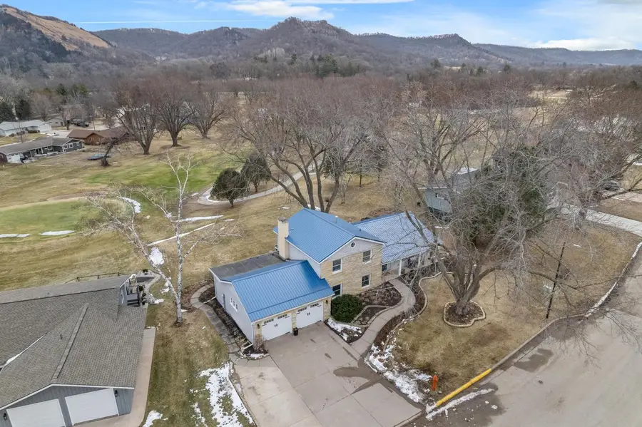 1628 Valley View DRIVE, Winona, MN 55987 - #2