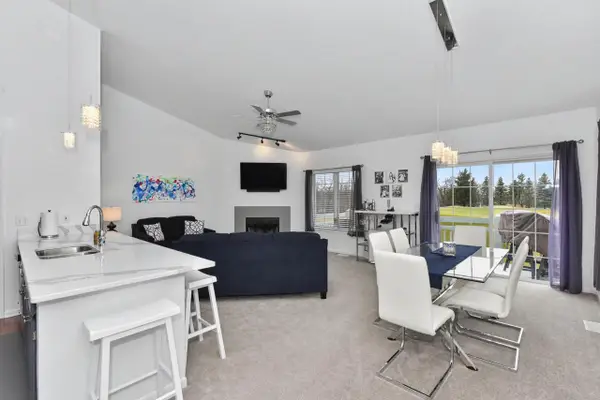 534 Geneva National AVENUE #N 6-64, Lake Geneva, WI 53147