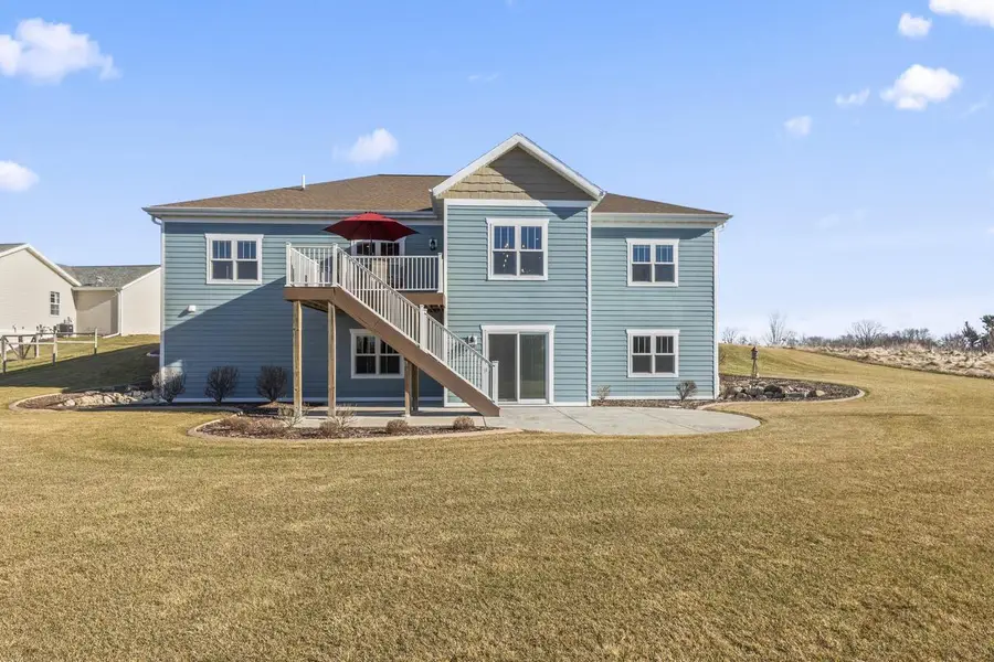 N3939 Prairie Ridge LANE, Helenville, WI 53137 - #2