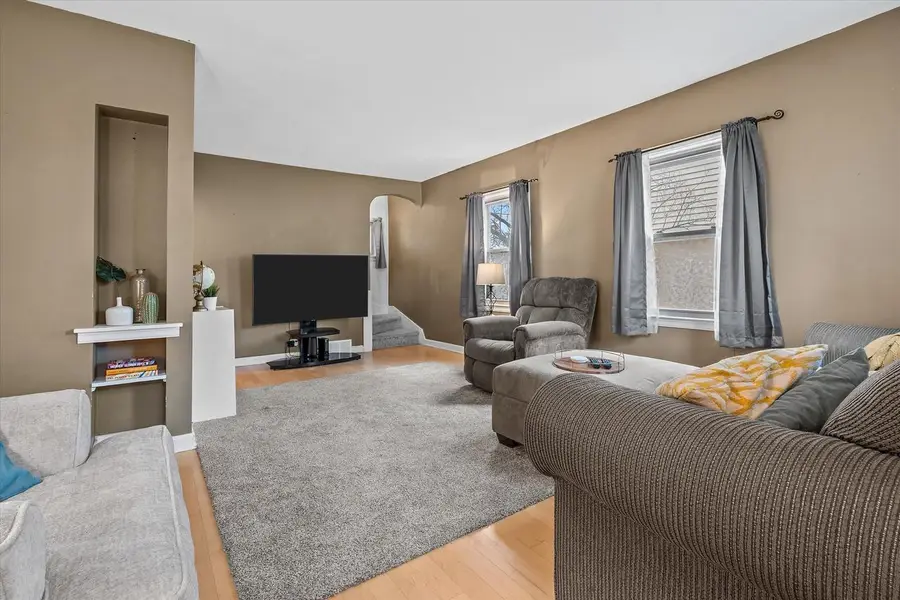 4521 S Lenox STREET, Milwaukee, WI 53207 - #3