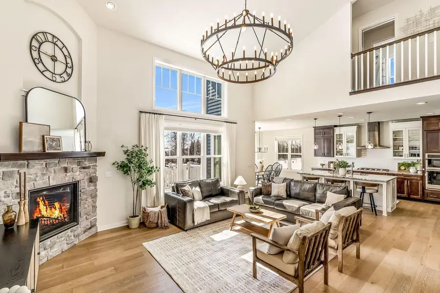 8955 W Highlander DRIVE, Mequon, WI 53097 - #2