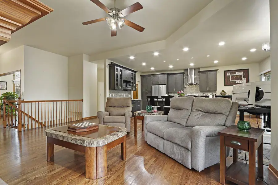 1138 Tall Oak COURT, Mount Pleasant, WI 53406 - #3