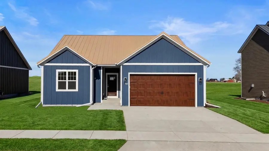 126 Luxembourg Brotherhood BOULEVARD, Belgium, WI 53004 - #2