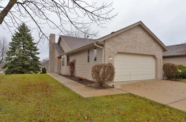 6244 Partridge Hills DRIVE, Mount Pleasant, WI 53406