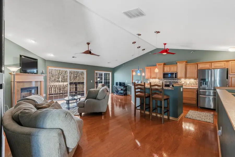 17940 W Jacobs Ridge COURT, New Berlin, WI 53146 - #3