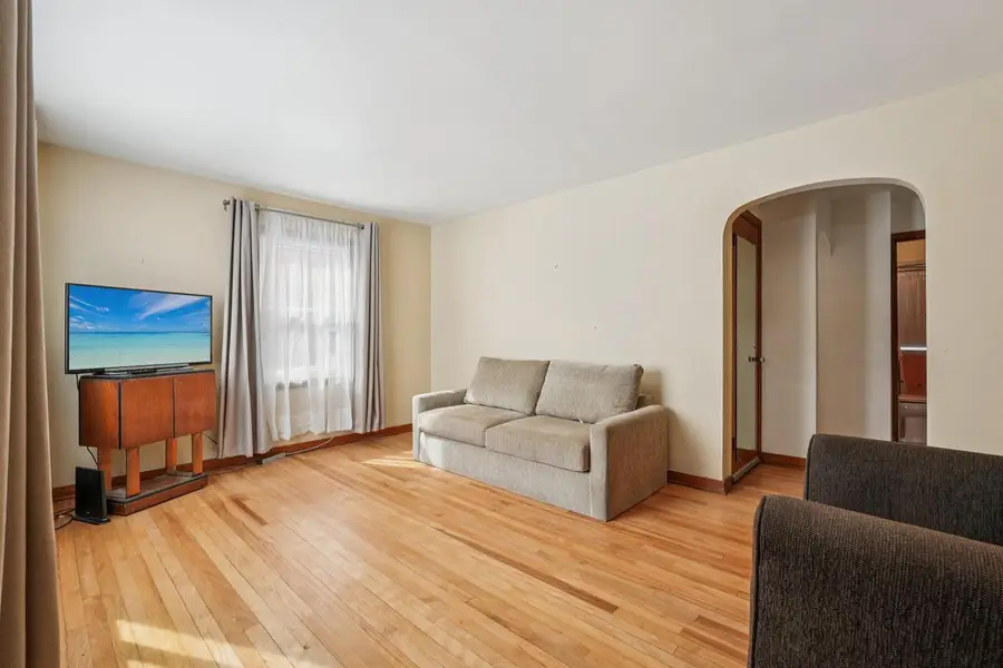 4271 S 5th STREET, Milwaukee, WI 53207 - #3