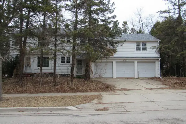 1554 E Glendale AVENUE #1556, Shorewood, WI 53211