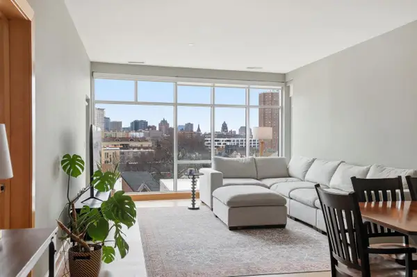 1550 E Royall PLACE #502, Milwaukee, WI 53202