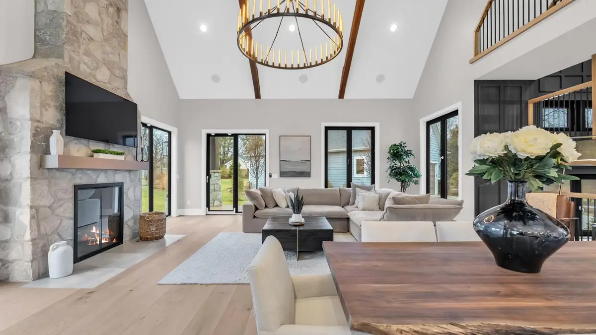 525 Maple STREET, Lake Geneva, WI 53147 - #1