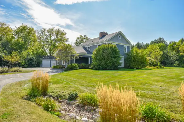 705 W Bradley ROAD, River Hills, WI 53217