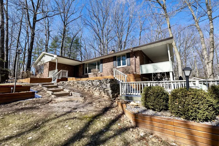 772 Brookwood CIRCLE, Hobart, WI 54155 - #2