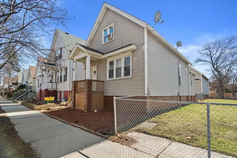 1425 W Orchard STREET #1425A, Milwaukee, WI 53204 - #2