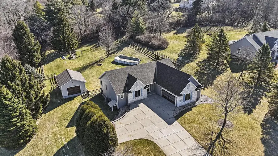 W296S2982 Molly LANE S, Waukesha, WI 53188 - #3