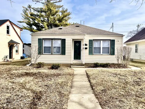 3526 N 77th STREET, Milwaukee, WI 53222