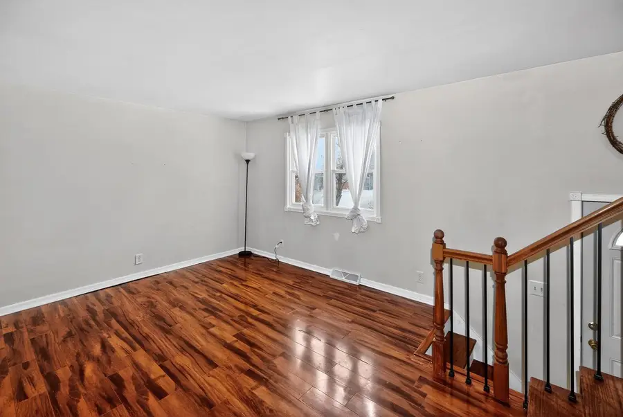 228 Wolf DRIVE #3, Dousman, WI 53118 - #2