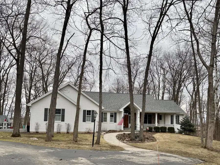 W2545 Blackberry DRIVE, Mount Calvary, WI 53057 - #2