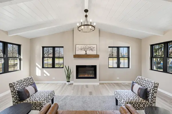 8751 368th AVENUE, Burlington, WI 53105