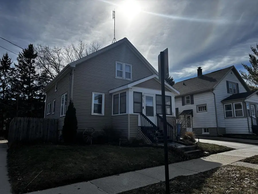 409 O'Connell STREET, Watertown, WI 53094 - #3