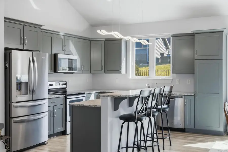 N27W27075 Woodland DRIVE, Pewaukee, WI 53072 - #3