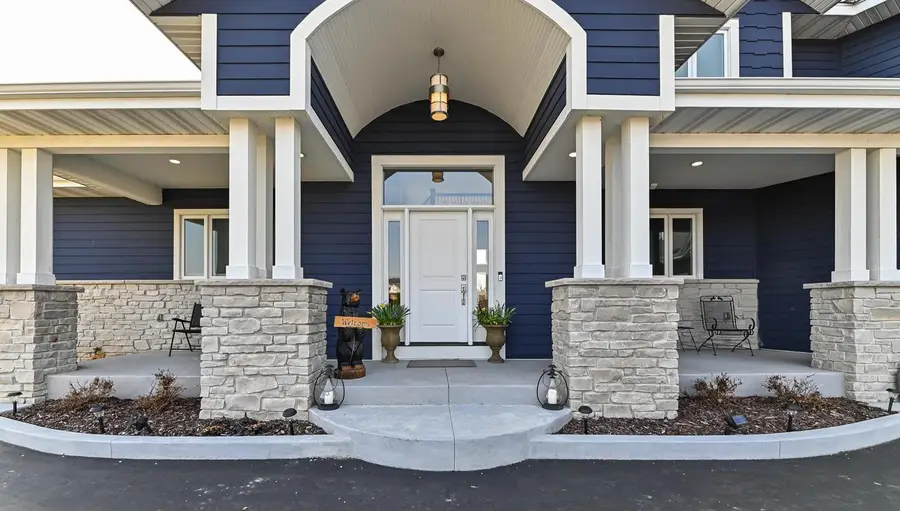 S101W33315 Genevieve DRIVE, Mukwonago, WI 53149 - #2