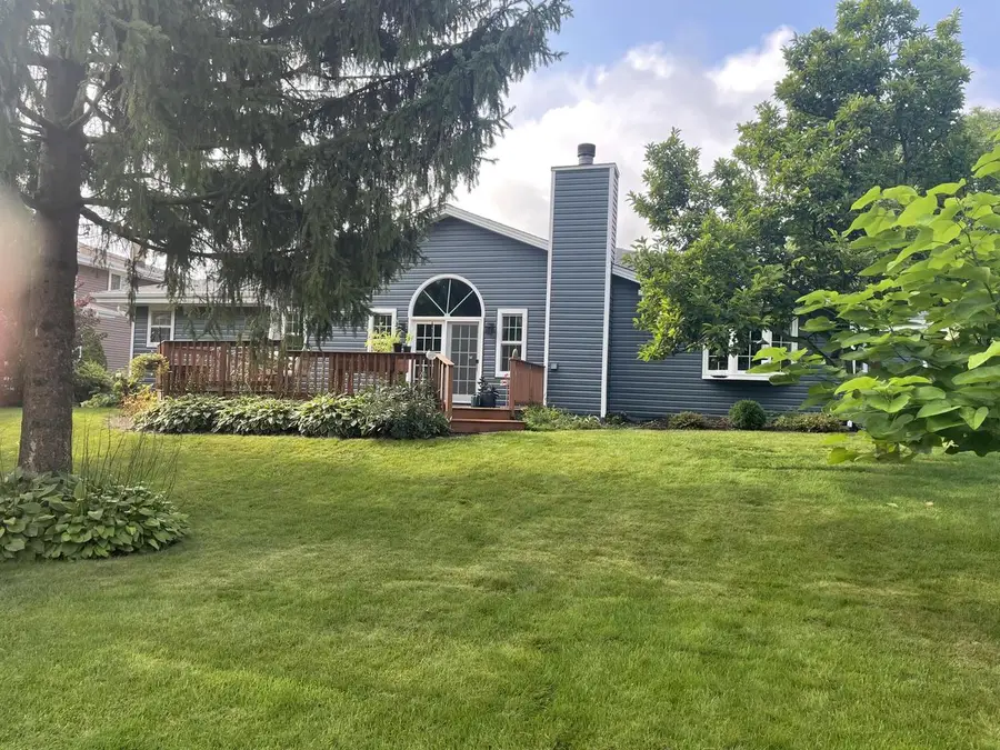 39 & 39 1/2 N Shore DRIVE, Fountain City, WI 54629 - #3