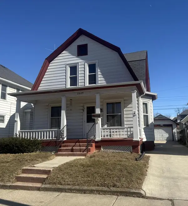 2029 Charles STREET, Racine, WI 53402