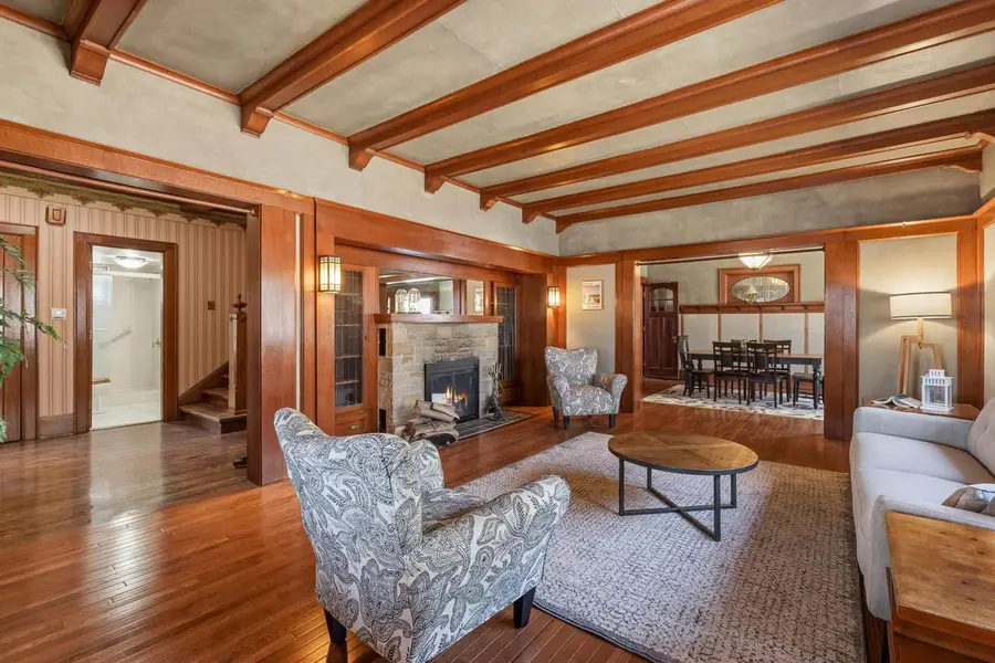 6789 N Elm Tree ROAD, Glendale, WI 53217 - #3