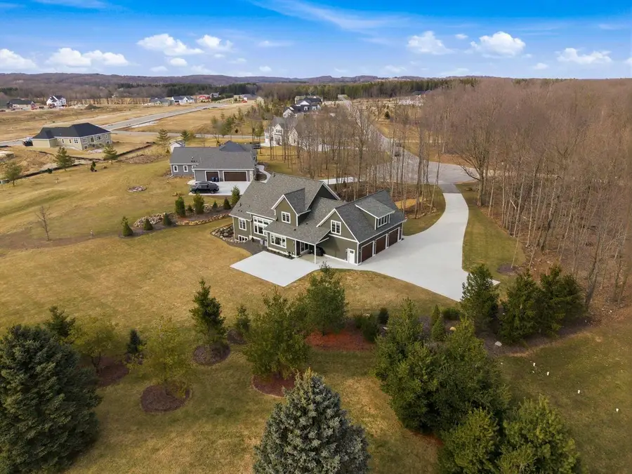 3815 Densmore COURT, Slinger, WI 53086 - #2