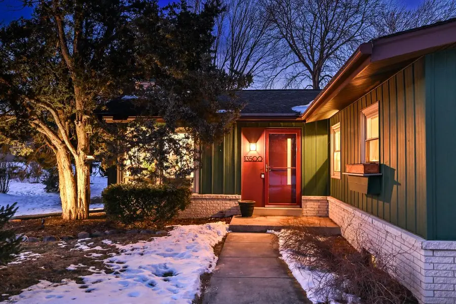 13500 W Old Oak LANE, New Berlin, WI 53151 - #2