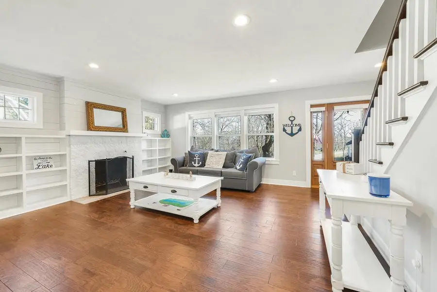 812 Van Slyke DRIVE, Fontana, WI 53125 - #3