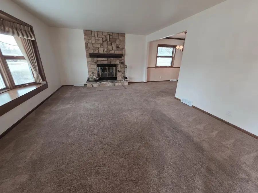 W165N10602 Wagon TRAIL, Germantown, WI 53022 - #3