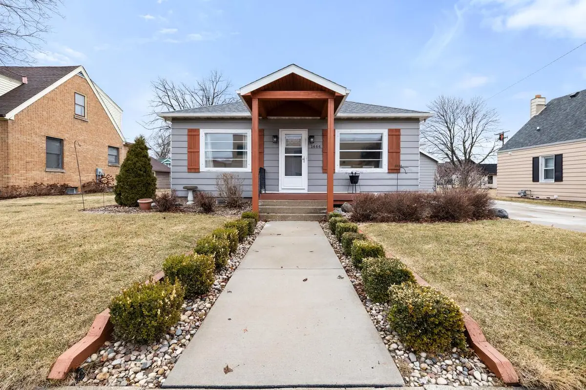 1444 Bilgo LANE, Kewaskum, WI 53040 - #1