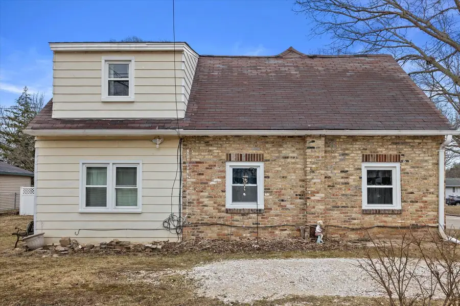 6307 N 104th STREET, Milwaukee, WI 53225 - #2