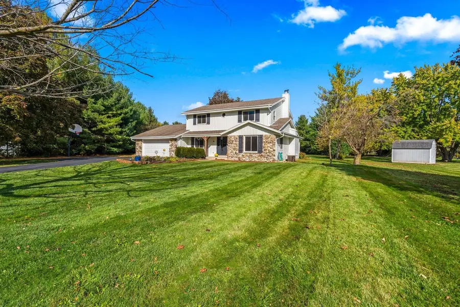 S83W32784 N Oak Tree COURT, Mukwonago, WI 53149 - #2