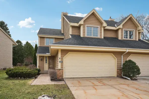 7533 W Tuckaway Creek DRIVE, Franklin, WI 53132