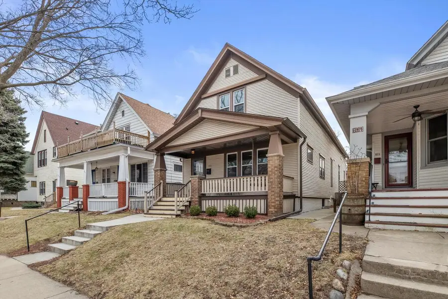 615 E Otjen STREET, Milwaukee, WI 53207 - #2