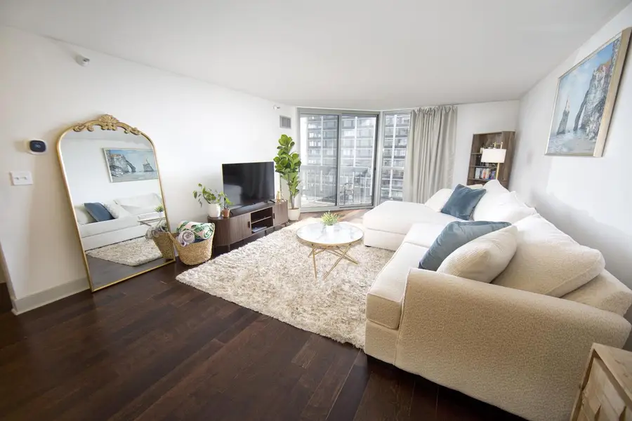 1660 N Prospect AVENUE #1206, Milwaukee, WI 53202 - #2